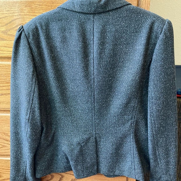 New York and Company Blazer - Picture 7 of 10